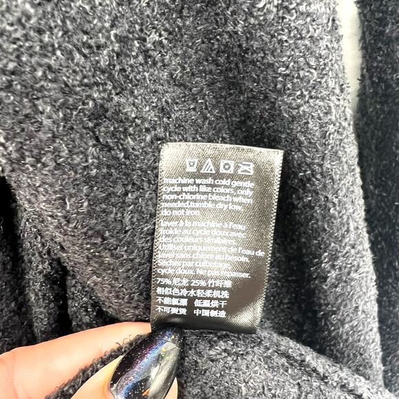 Barefoot Dreams Womens CozyChic Lite Island Wrap Cardigan Small/Medium Black NWT - Picture 14 of 15